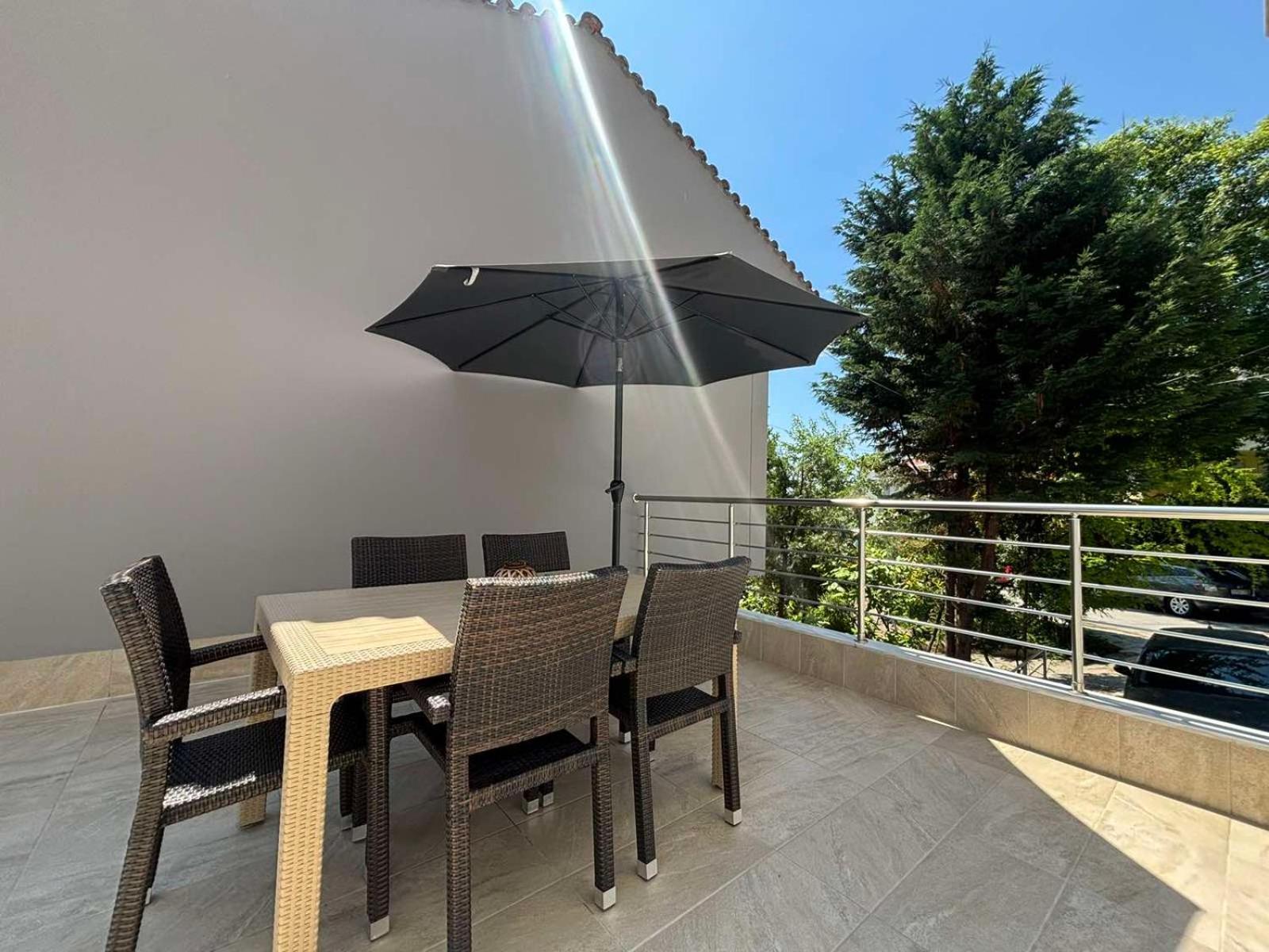 Domi Luxury Apartment Kavala Exterior photo